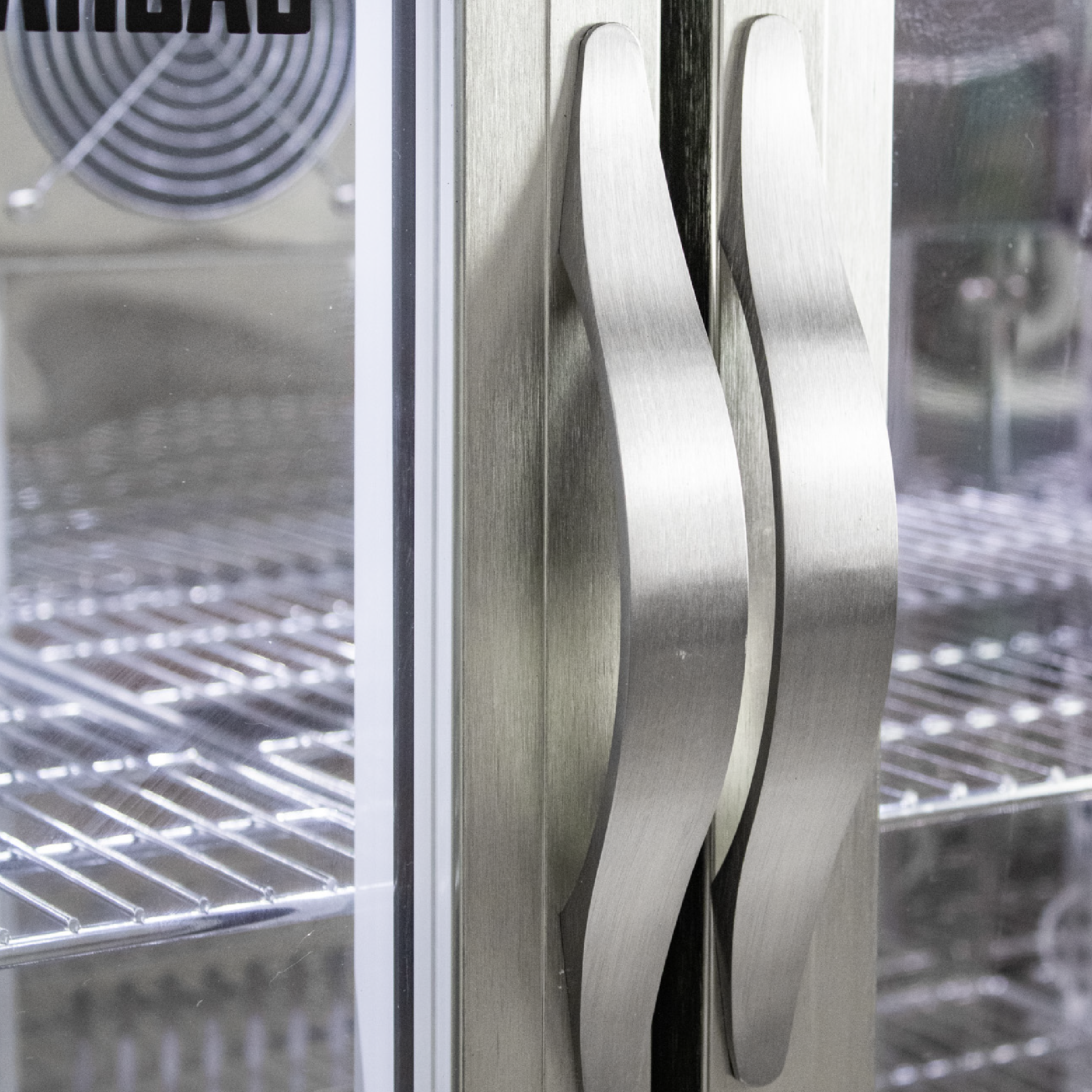 Back Bar Bottle Cooler – 3 Door, Hinged - Image 7