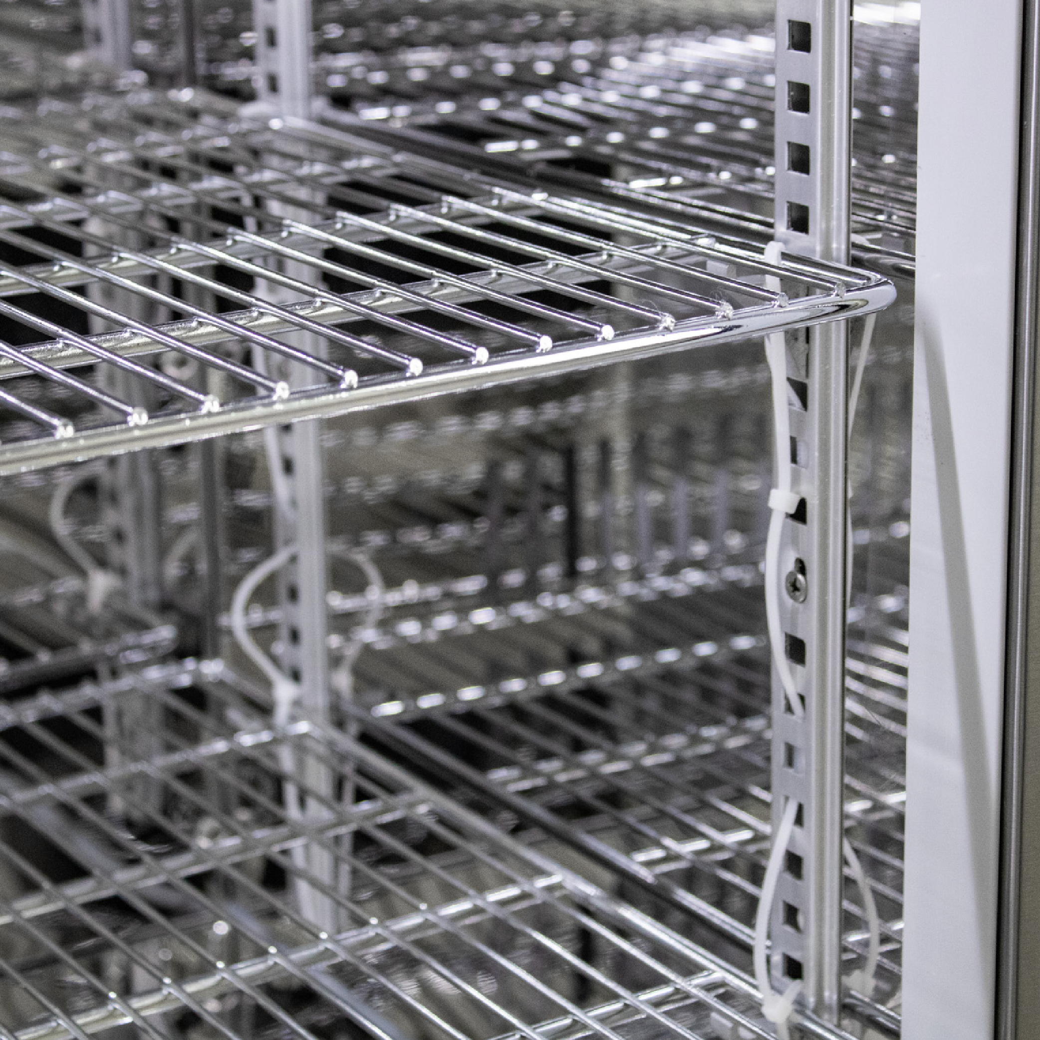 Back Bar Bottle Cooler – 3 Door, Hinged - Image 8